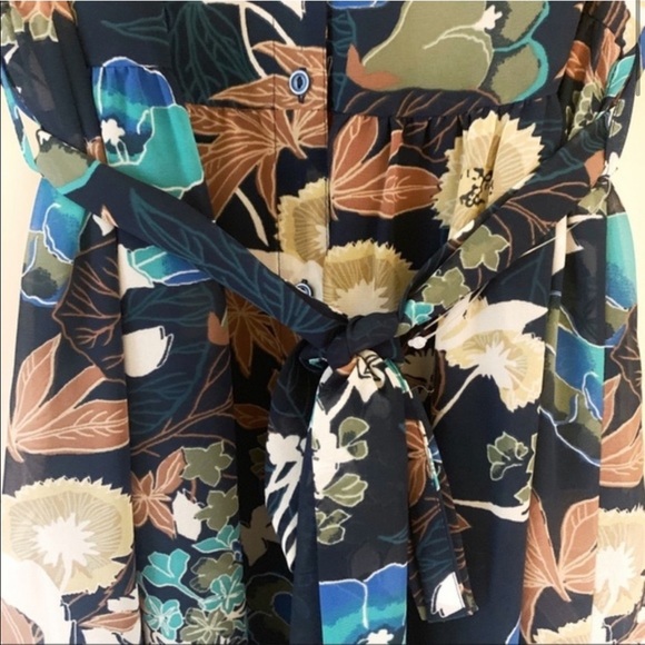 ❌SOLD❌H&M conscious long sleeve chiffon maxi Boho dress semi-sheer with belt - Picture 5 of 10